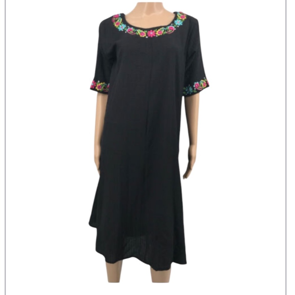 Vintage 70s Ramona Rull Midi Women’s Dress SZ M Black Embroidered Flowers